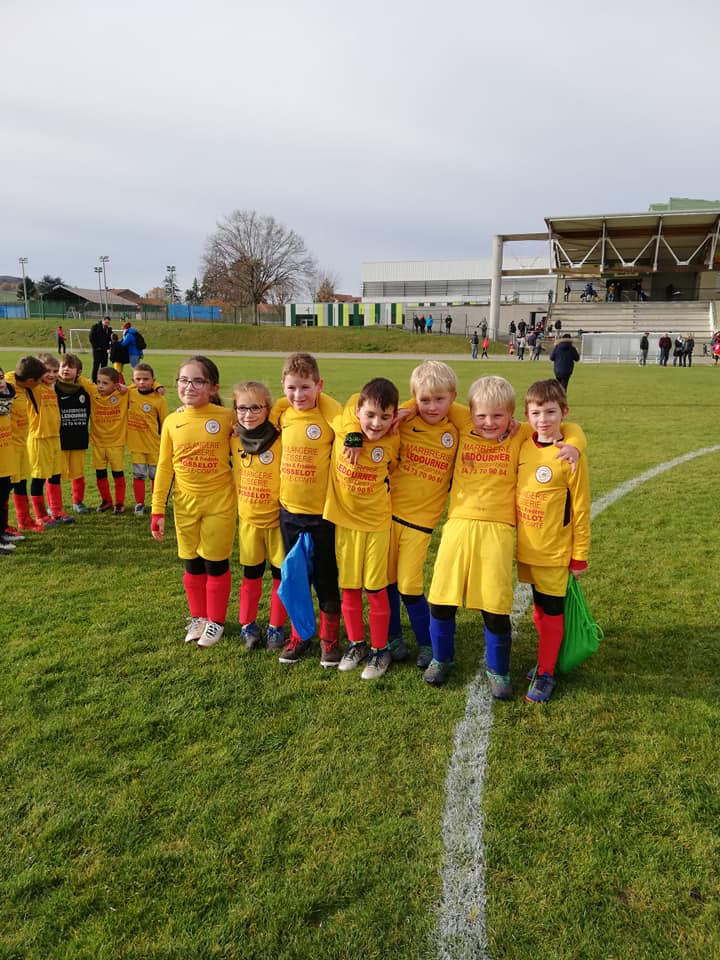 US Vic le Comte école de football